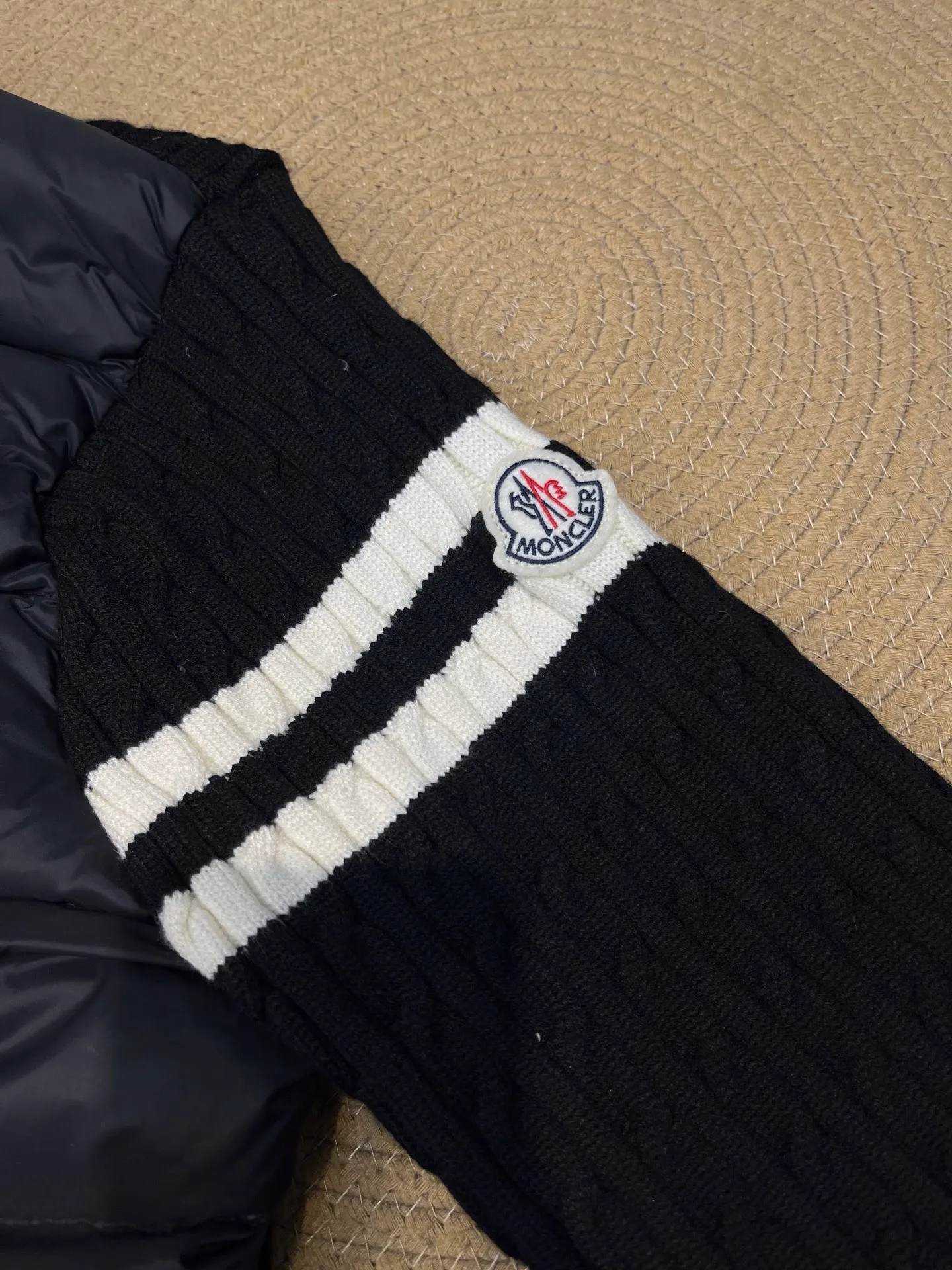New Arrival 1:1 Quality 95 👍 ⚠ Same Style、 ：Black、Gray Size：12345 M-3XL